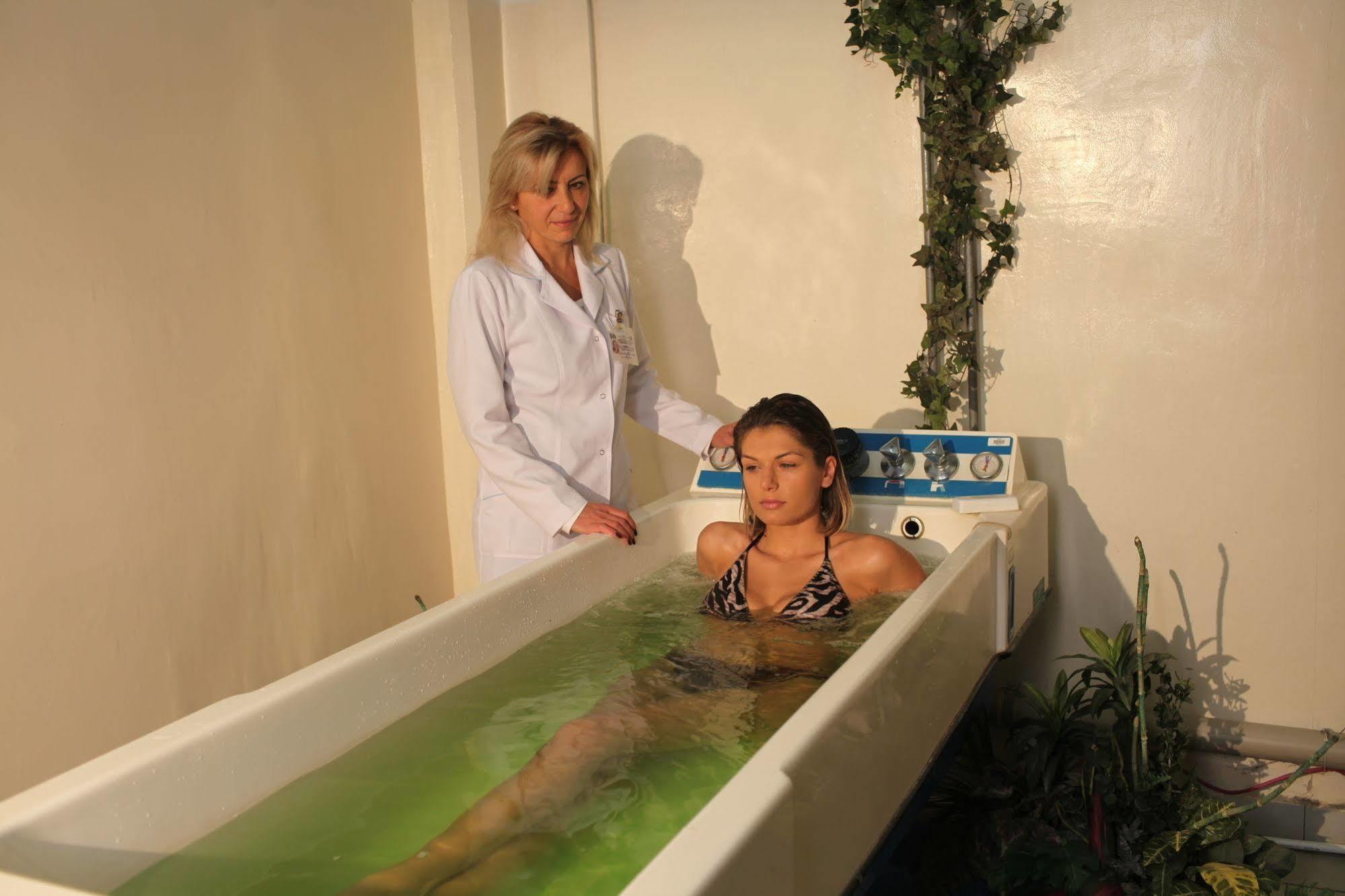 Cross Health Spa Center Jereván Kültér fotó